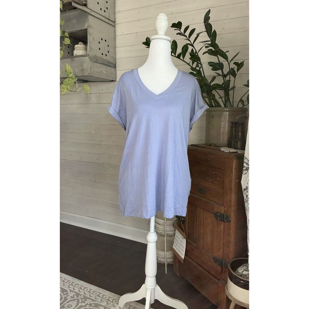 Banana Republic Women's Medium Purple V-Neck Roll Cuff Stretch Knit T-Shirt